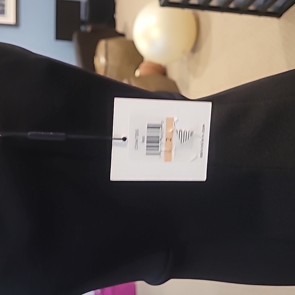 Dress - Picture 4 of 4